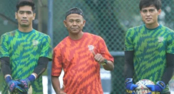 Debaran dua penjaga gol Sri Pahang FC